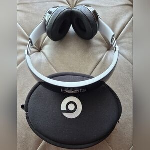 Beats Solo Over-Ear Headphones in White and Black